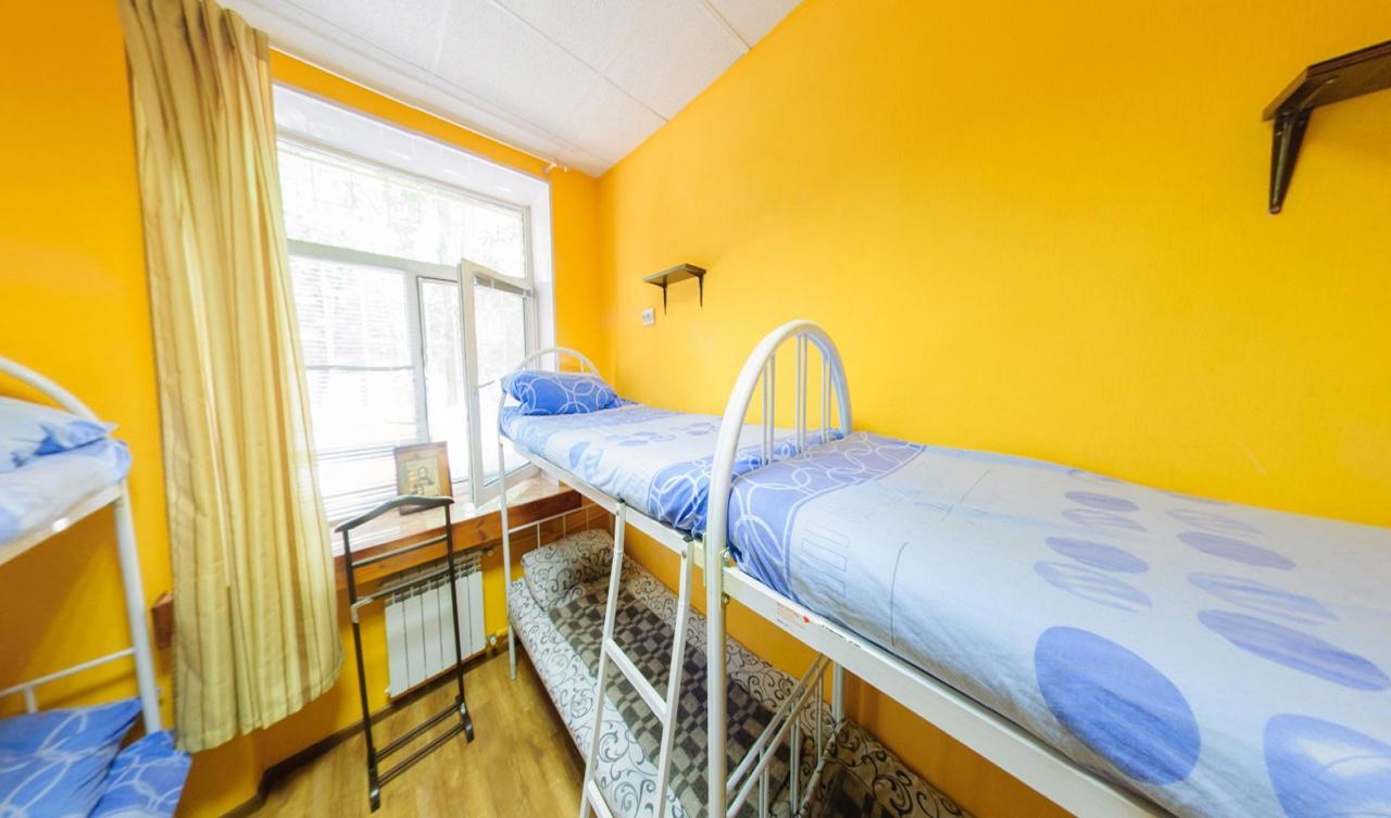 Yourhostel Svyatoshino Κίεβο Εξωτερικό φωτογραφία
