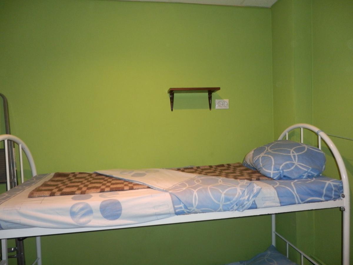 Yourhostel Svyatoshino Κίεβο Εξωτερικό φωτογραφία