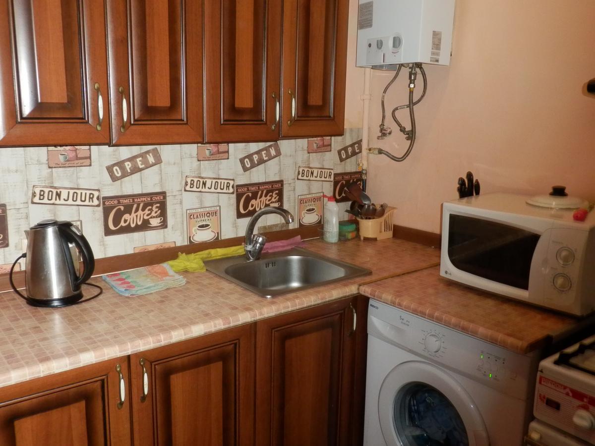 Yourhostel Svyatoshino Κίεβο Εξωτερικό φωτογραφία
