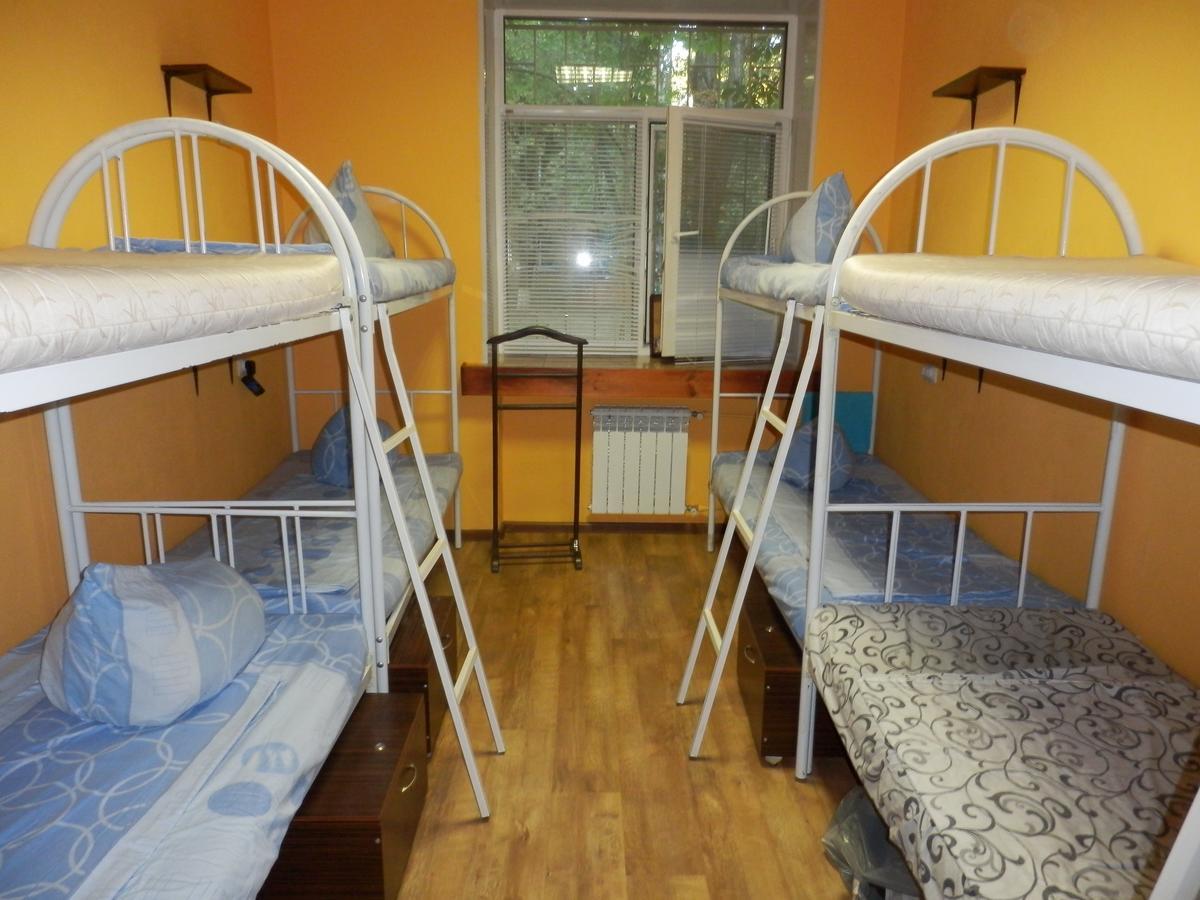 Yourhostel Svyatoshino Κίεβο Εξωτερικό φωτογραφία