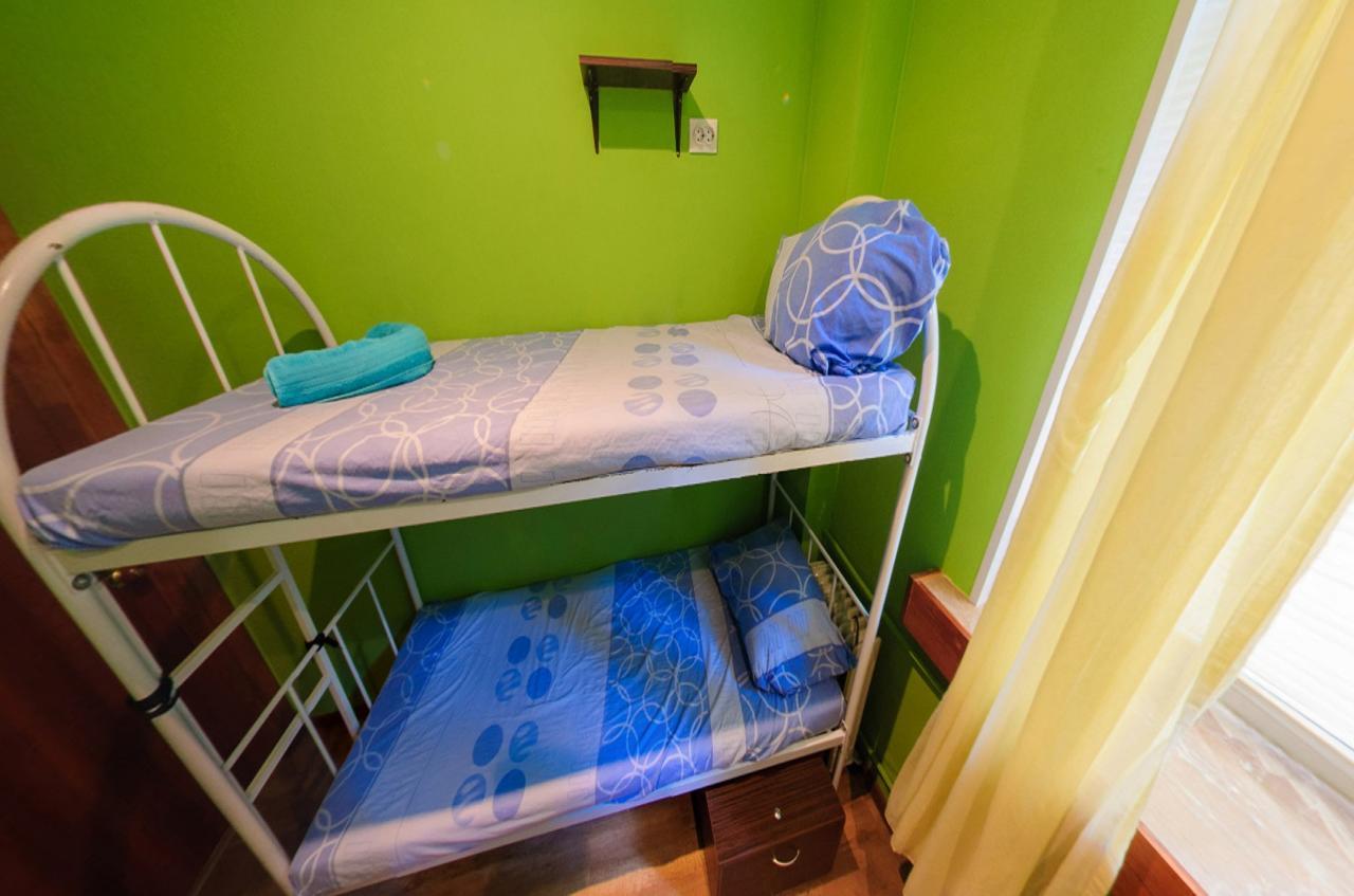 Yourhostel Svyatoshino Κίεβο Εξωτερικό φωτογραφία
