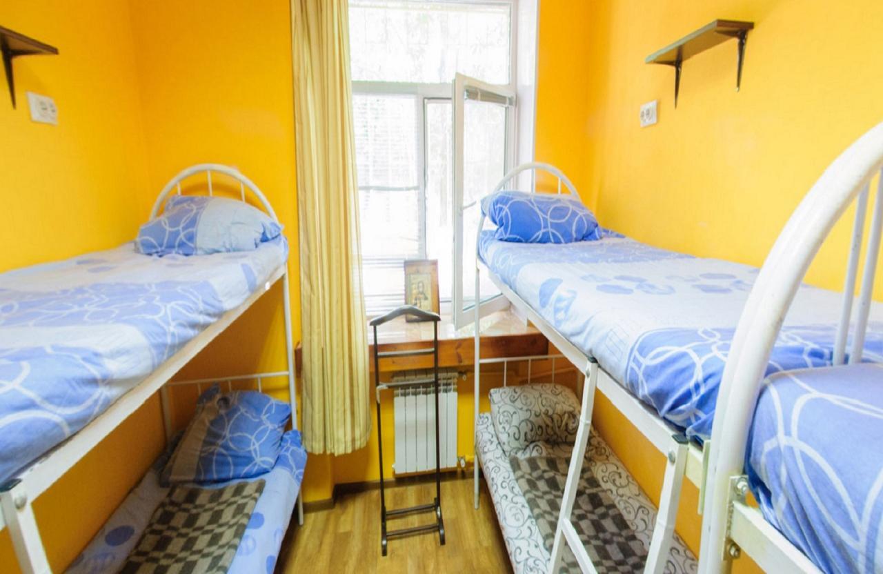 Yourhostel Svyatoshino Κίεβο Εξωτερικό φωτογραφία